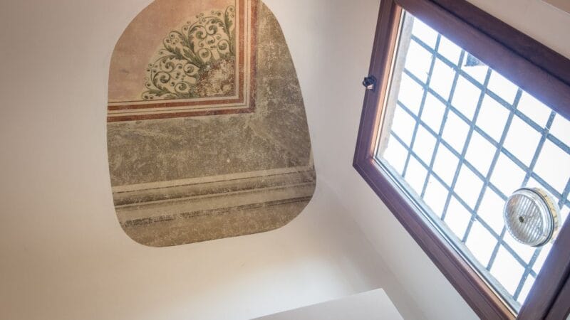 original fresco in apartment florence center